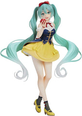 Taito Hatsune Miku Wonderland Snow White figure on display shelf with turquoise twin tails.