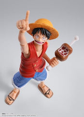 TAMASHII NATIONS Luffy Romance Dawn S.H.Figuarts rotating base for stable posing.