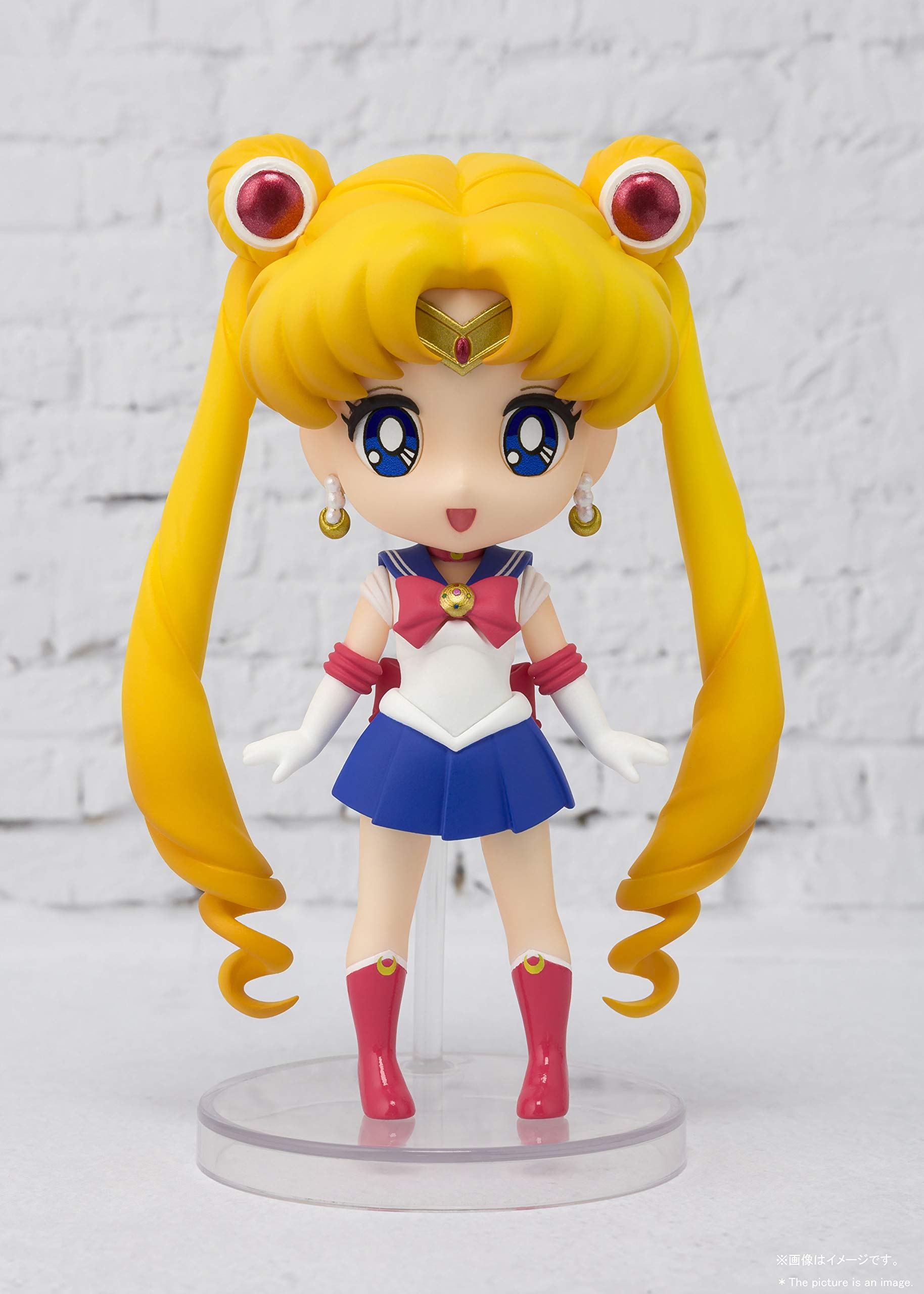 Tamashii Nations Sailor Moon Figuarts Mini side angle for compact display