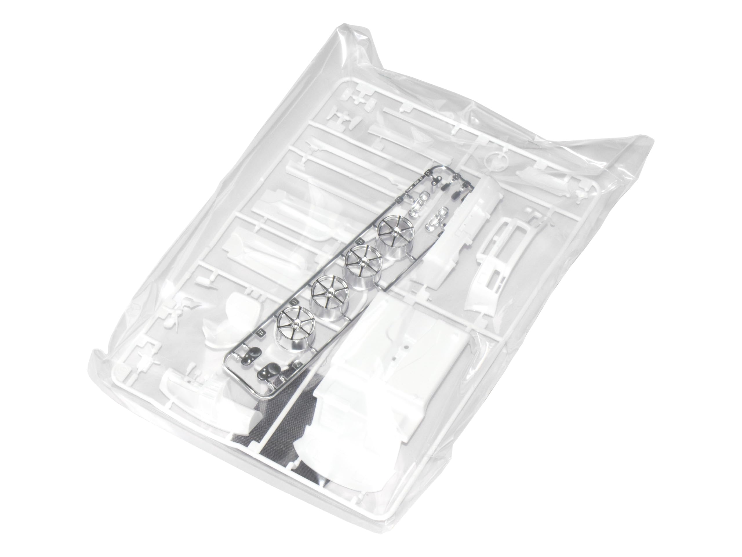 Tamiya Nissan Skyline GT-R V-Spec R34 engine compartment close-up