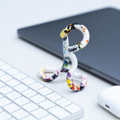 Tangle Jr. Portable attachment to purse for on-the-go use.