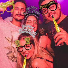 Tawecrew metallic noise maker tassel for cheerful party sounds