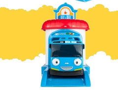 Tayo bus launcher action demonstrates how kids can launch for pretend play.
