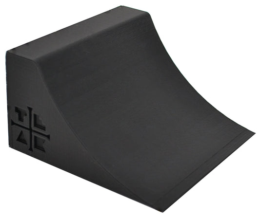 Teak Tuning fingerboard quarter pipe 4x4x2-25 black for compact practice and mini park setups