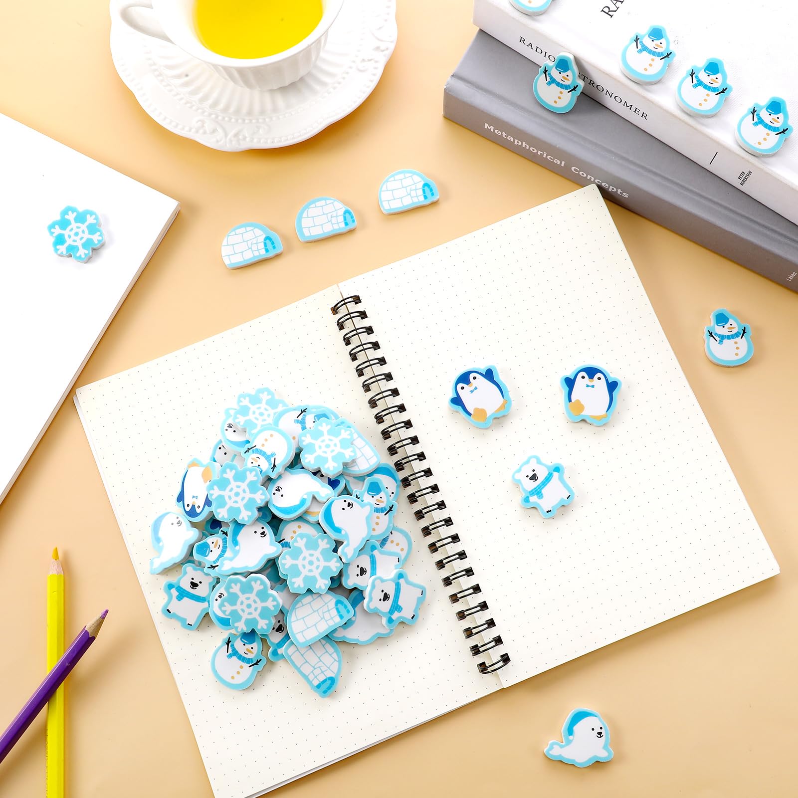 Tenare winter erasers bear: colorful bear shapes ideal for goody bags and prizes