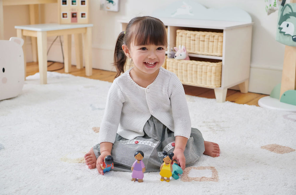 Tender Leaf Toys Sunny Doll Family multicultural design enables diverse storytelling.