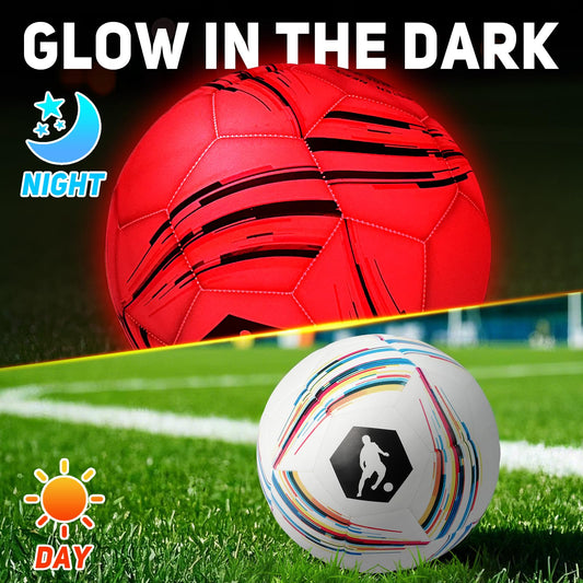 TERRAMUS glow ball in action with two LEDs for field visibility