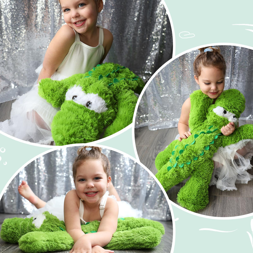 Tezituor alligator on bed offers comforting support for relax-time.