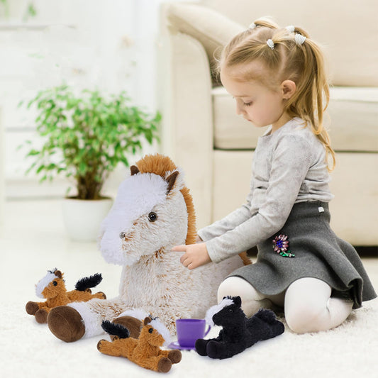 Tezituor four baby ponies inside invite storytelling adventures with siblings.