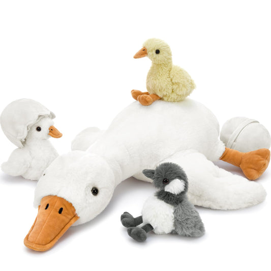 Tezituor goose stuffed animal set with mother and babies for cuddling and imaginative play.