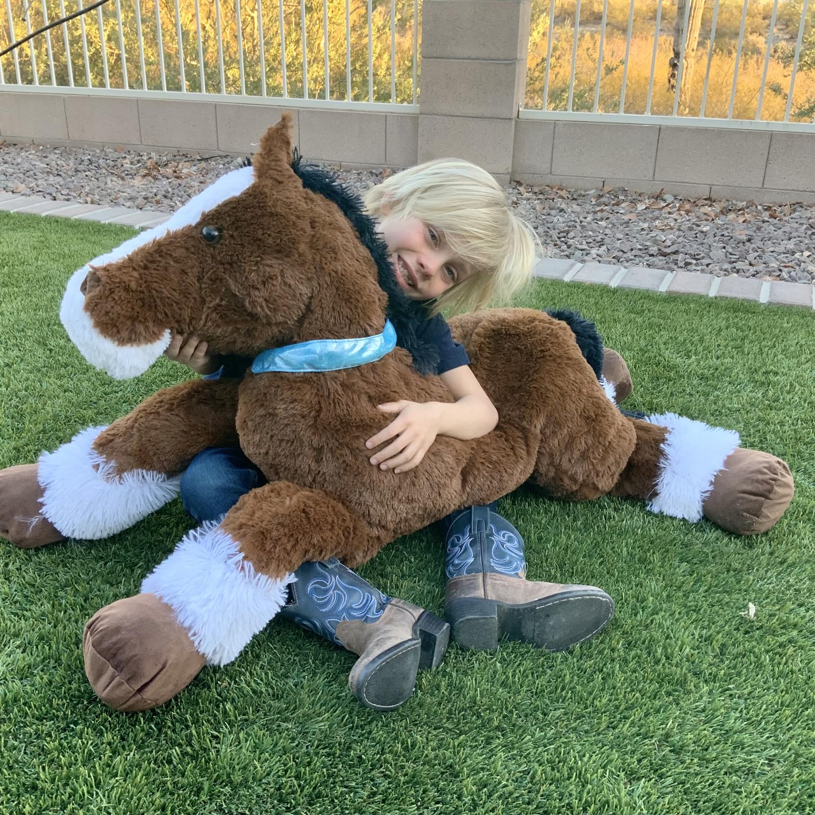 Tezituor giant mustang plush decor warms any kids room.
