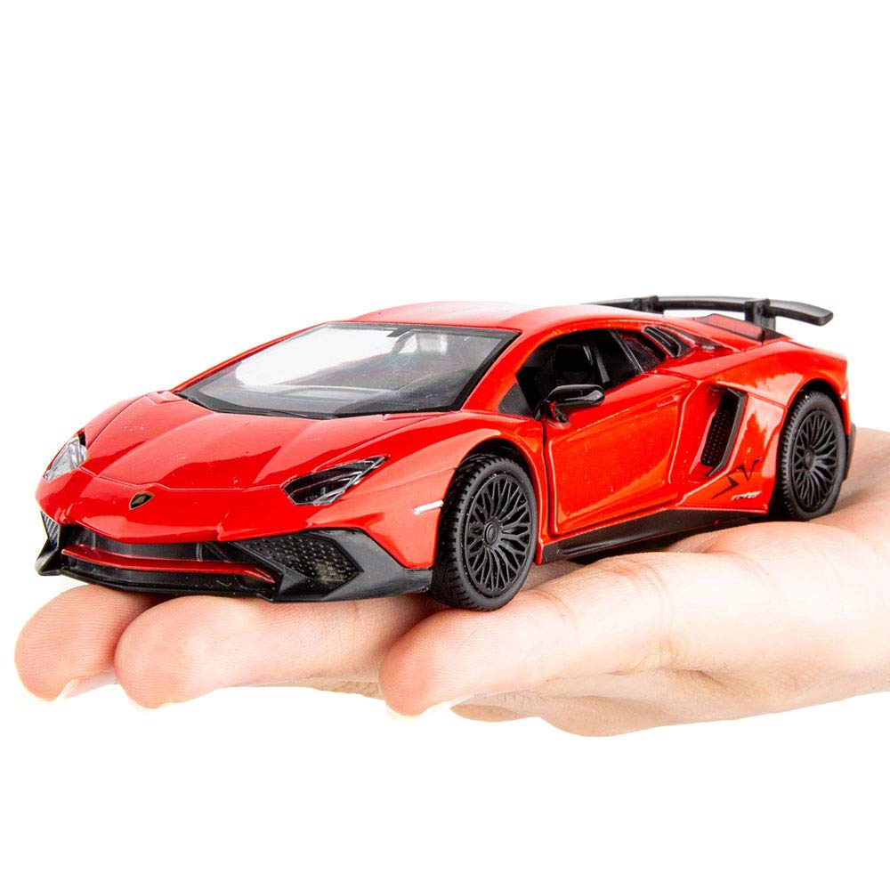 TGRCM-CZ Aventador 1/36 packaging makes gifting easy.