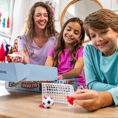 The Elf on the Shelf interchangeable props image demonstrates variety for creative scenes