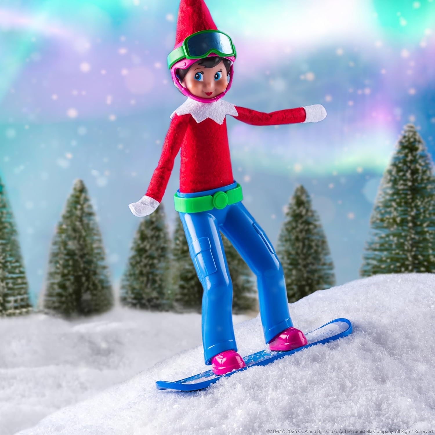 The Elf on the Shelf MagiFreez safety helmet adds authentic winter protection.