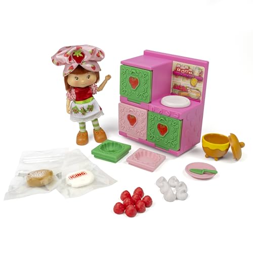 The Loyal Subjects Berry Bake Shoppe molds inspire creative pretend baking sessions.