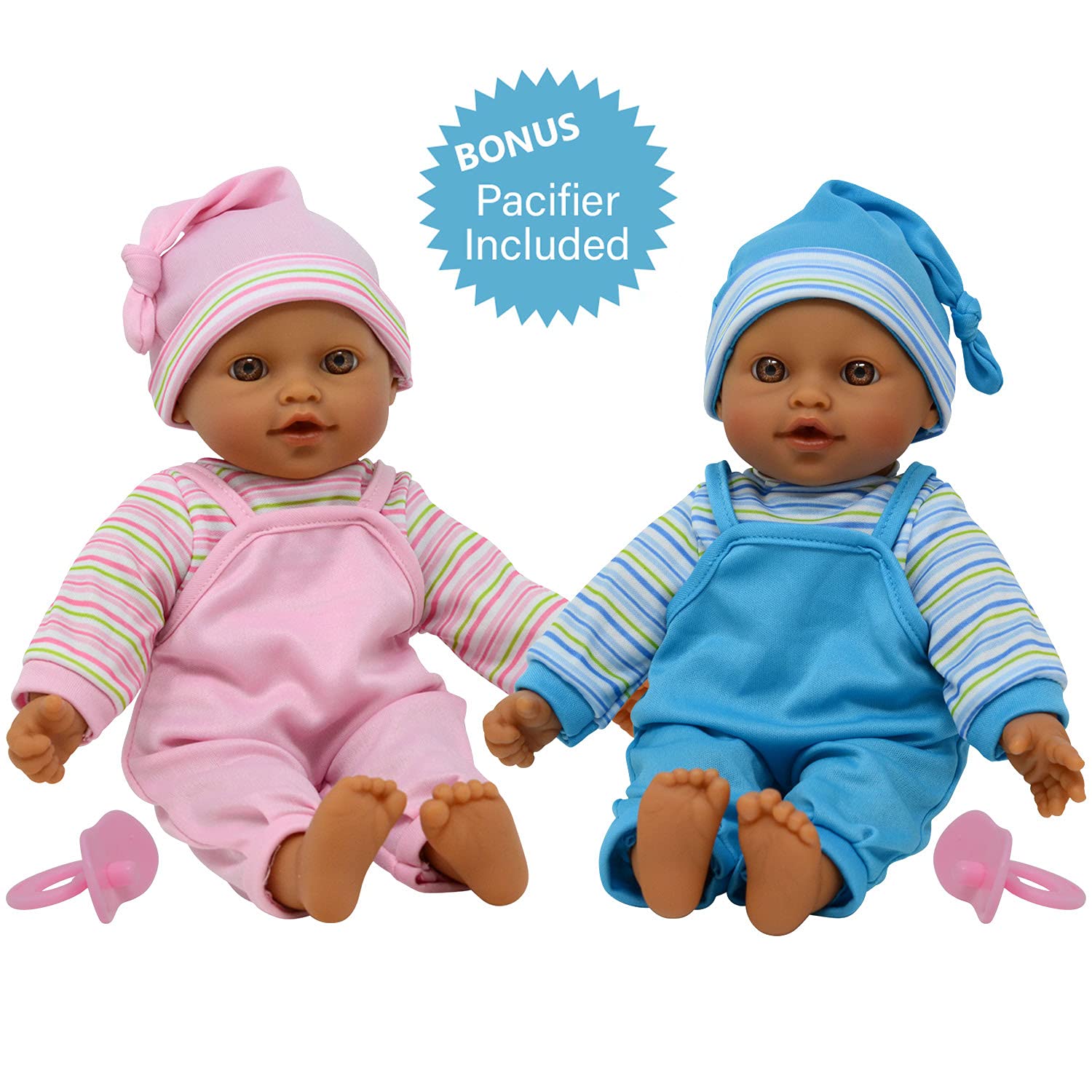 The New York Doll Collection washable outfits help keep playtime tidy.