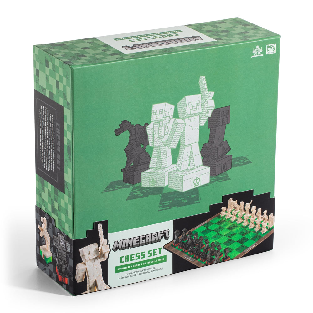The Noble Collection Minecraft Chess Set four interlocking quadrants for easy setup