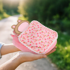 Tintinwiwigo gift-ready doll bed for collectors and young dreamers.