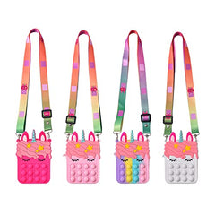 Tirdkid BPA-free silicone purse is safe and reusable