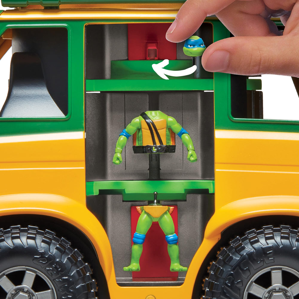 TMNT figures 2.5-inch ride in the van's front seat for mobile play