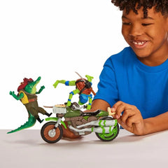 Leonardo figure featuring 12 points of articulation for poses