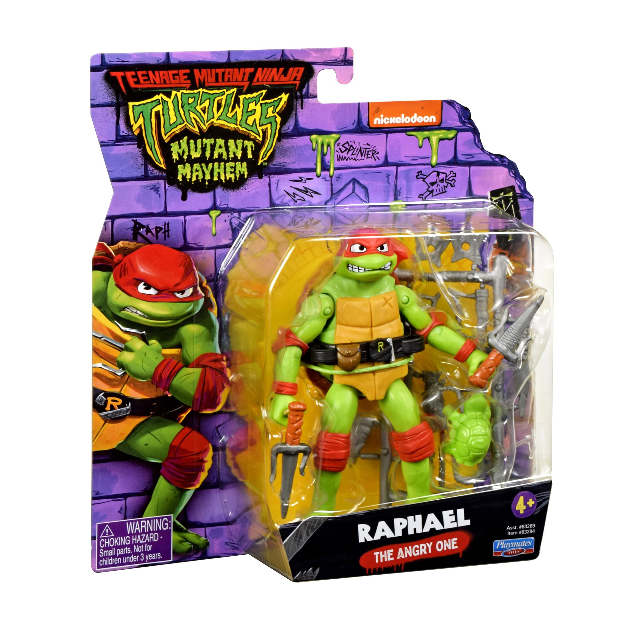 Baby turtle accessory adds a fun storytelling element for scenes.