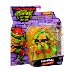 Baby turtle accessory adds a fun storytelling element for scenes.