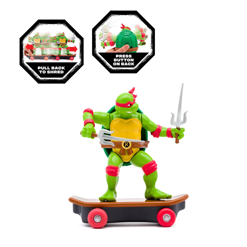 Leonardo figure pose from TMNT Sewer Shredders for team play