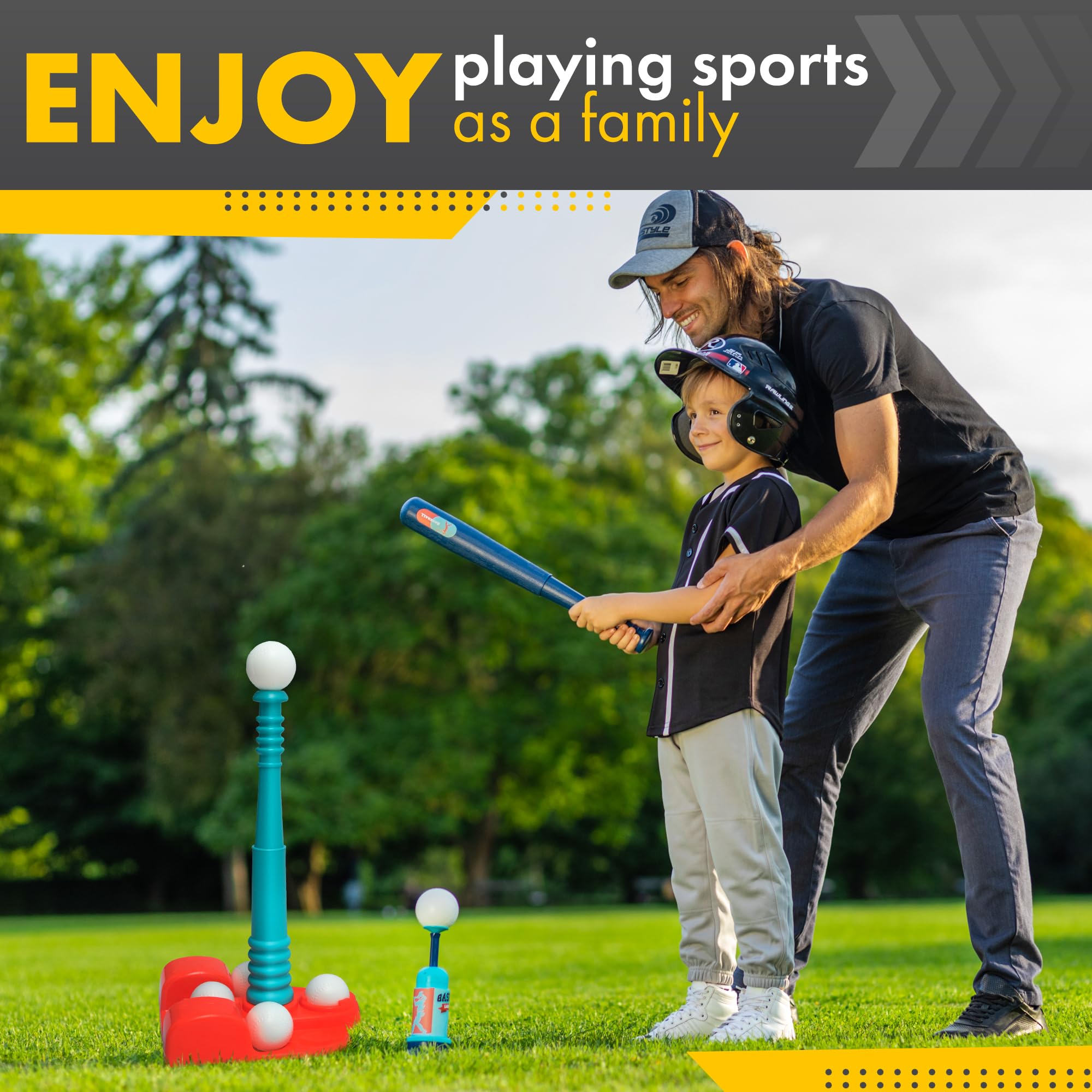 TOMLEON wall-mount storage-bag helps keep the play area tidy.