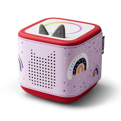 Tonies Rainbow Sleeve on Toniebox 2 enhances personal style without affecting sound.
