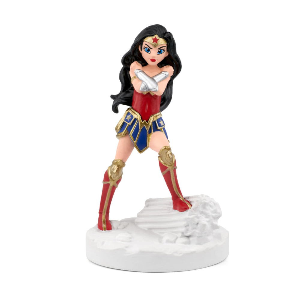 Travel-friendly Wonder Woman pack ready for journeys and bedtime stories.