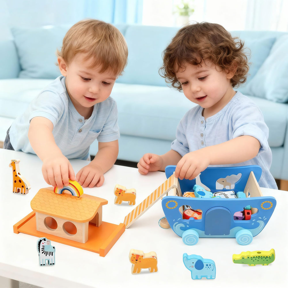 Tooysea Noah’s Ark storage lid keeps blocks neatly inside.