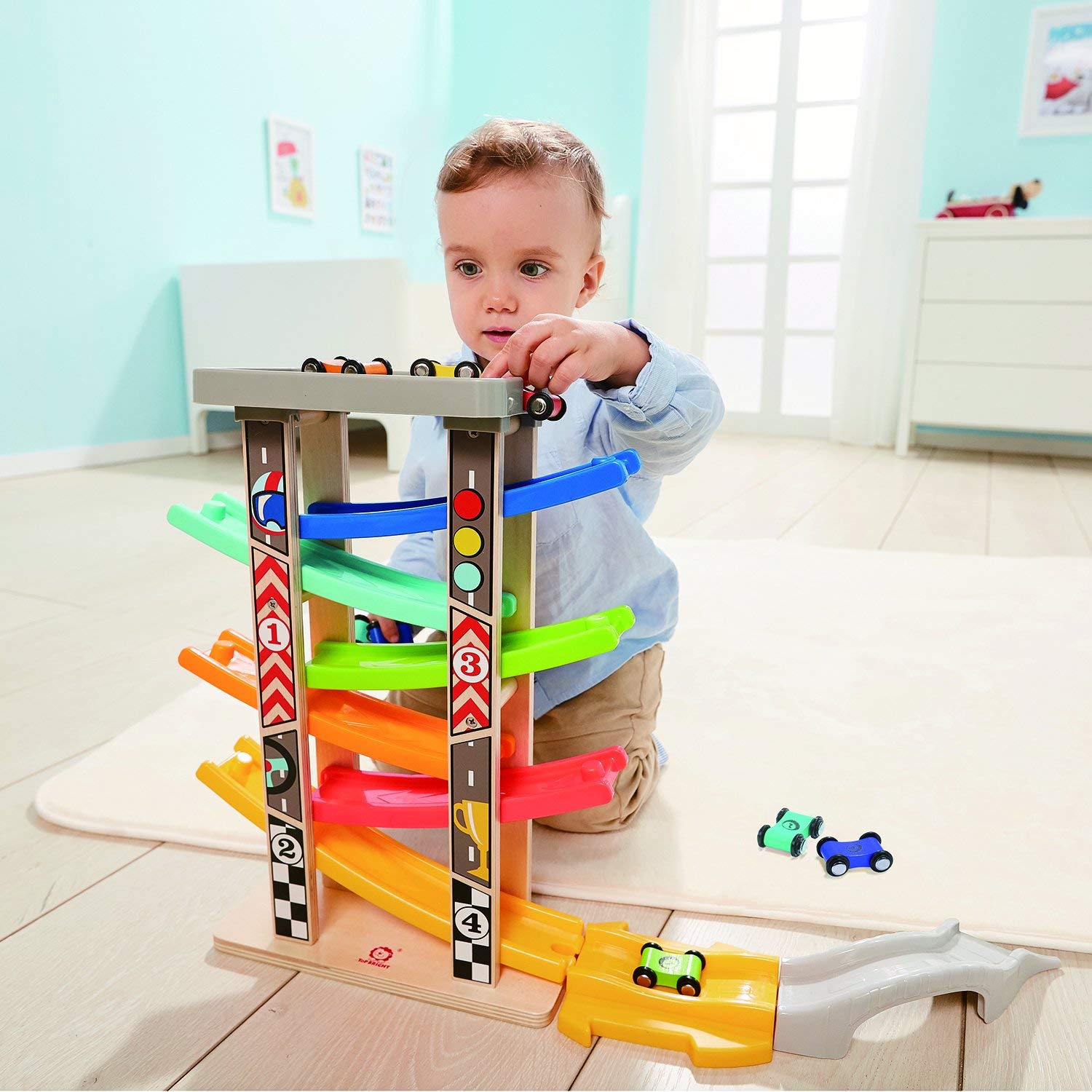 Top Bright Montessori-inspired toy supports concentration and problem-solving.