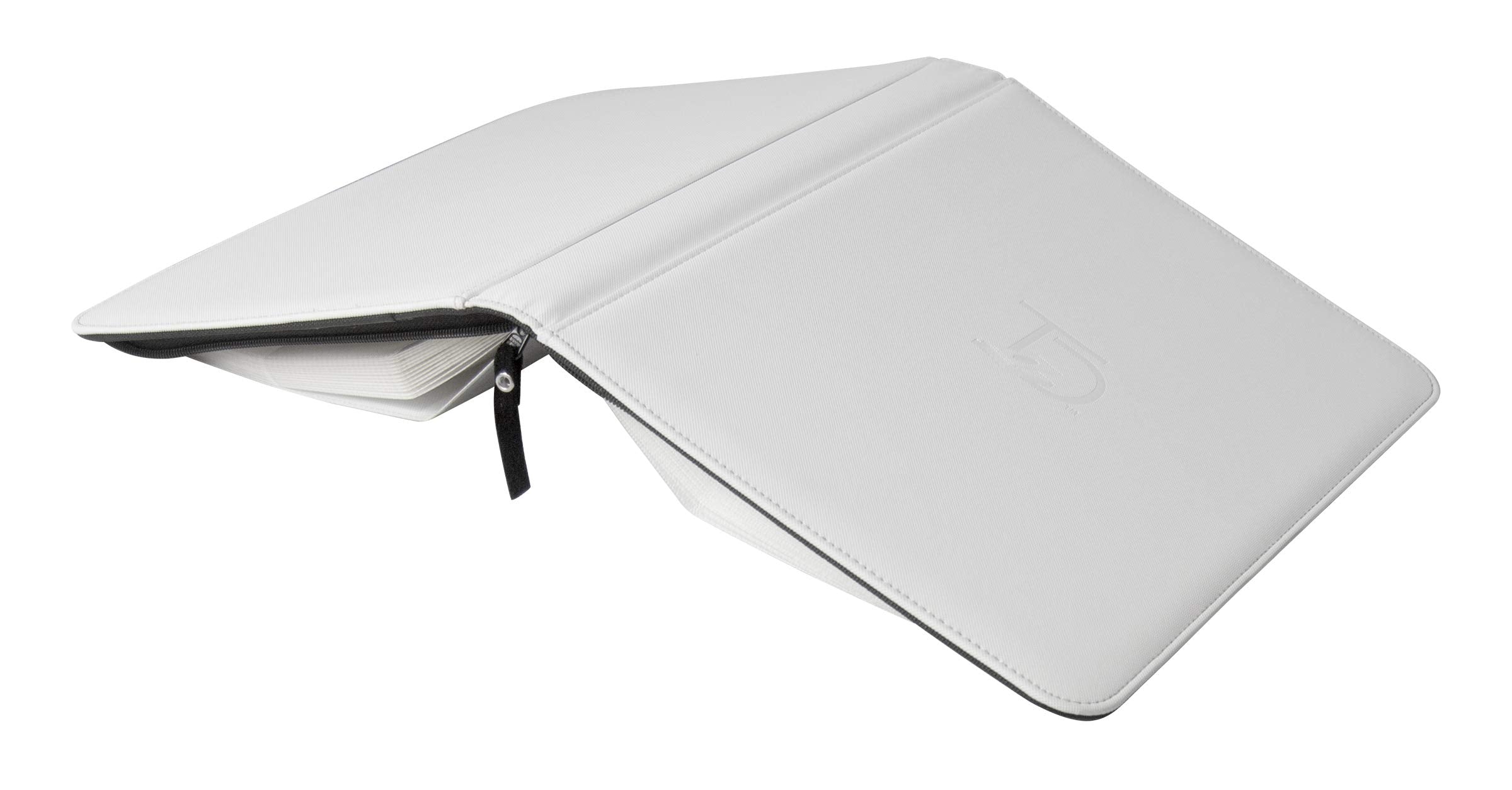 TopDeck 500 Card Ringless Zip Binder Pro side-load sleeves in use
