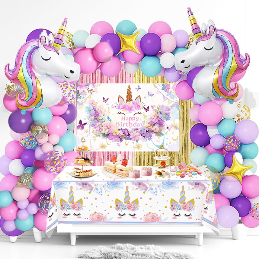TOVIDO 60cm foil unicorn figure serves as a vibrant centerpiece for photos