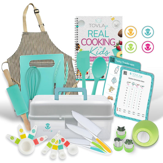Tovla JR kid apron demonstrates durable, easy-care fabric for safe cooking sessions.
