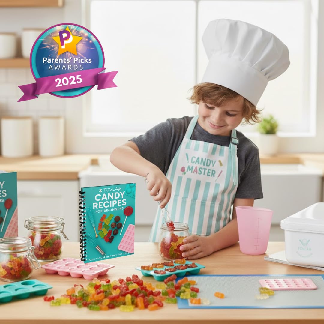 Tovla Jr Premium Carrying Case keeps tools organized for easy, mess-free play.