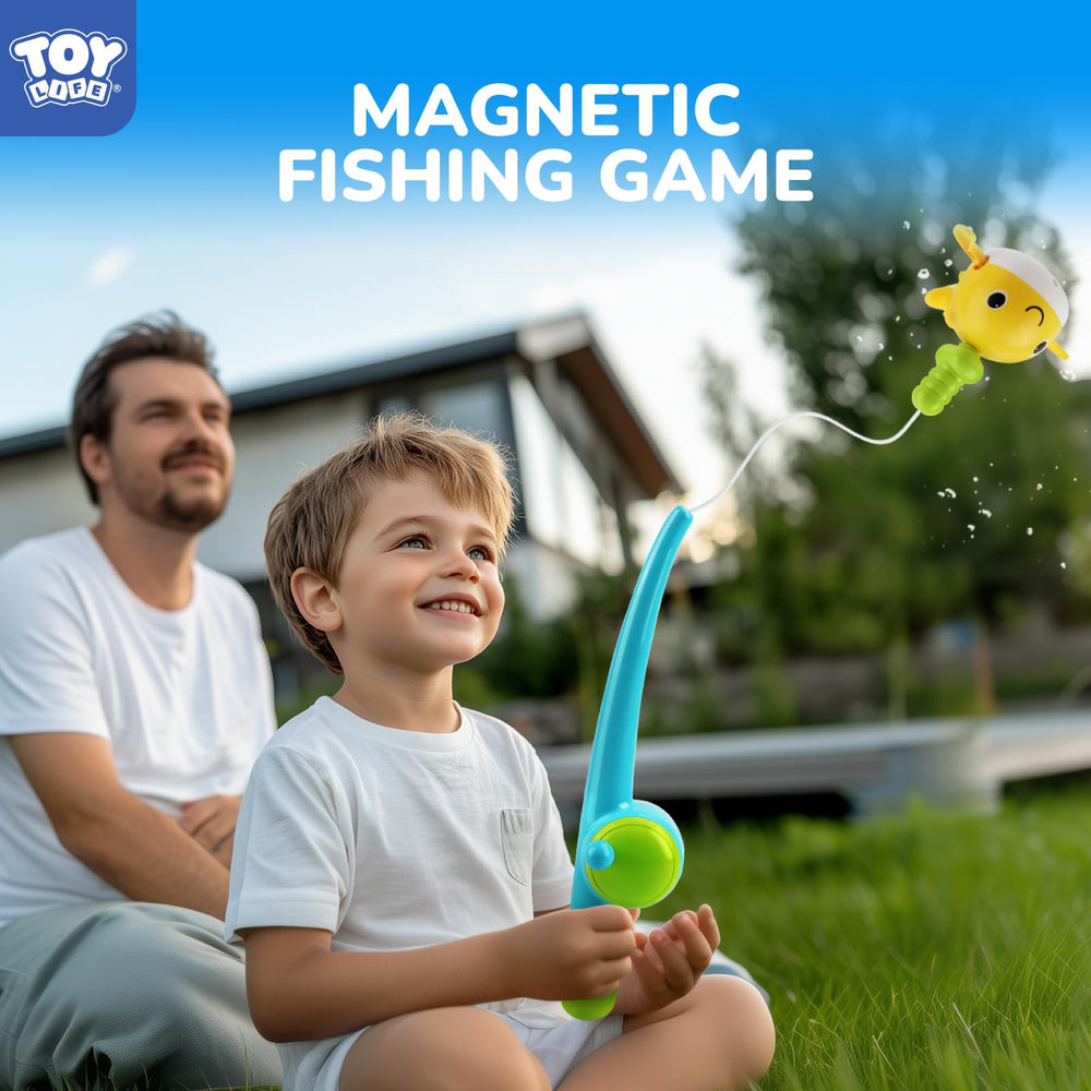 TOY Life wind-up sea animals captivate toddlers with motion and color during bath time.