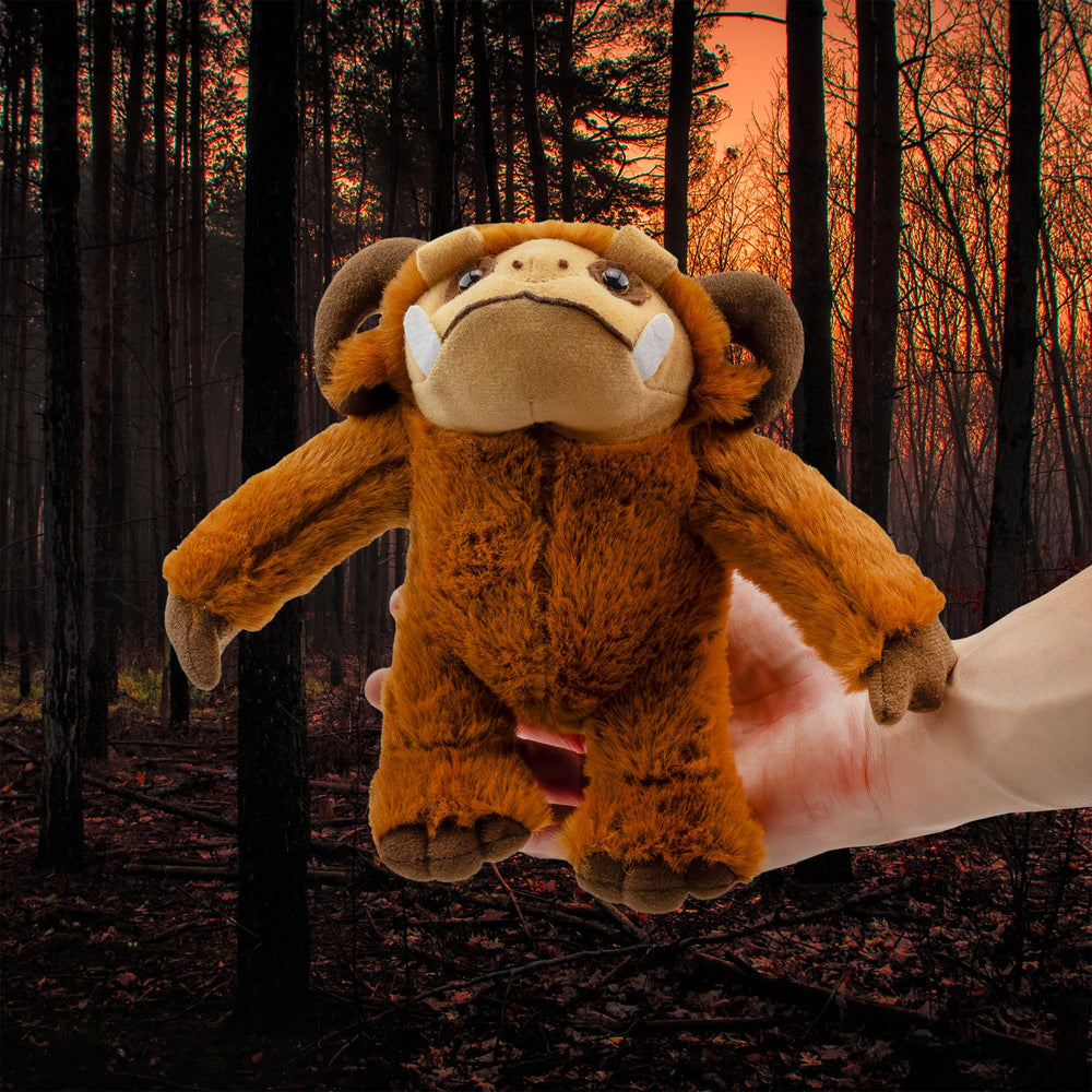Official Labyrinth plush adds nostalgia and charm to any display.