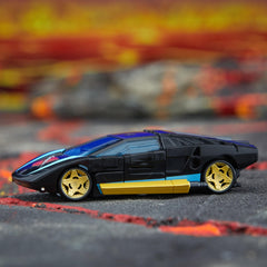 Transformers Armada Wheeljack design supports durable play and impressive display with Legacy figures.