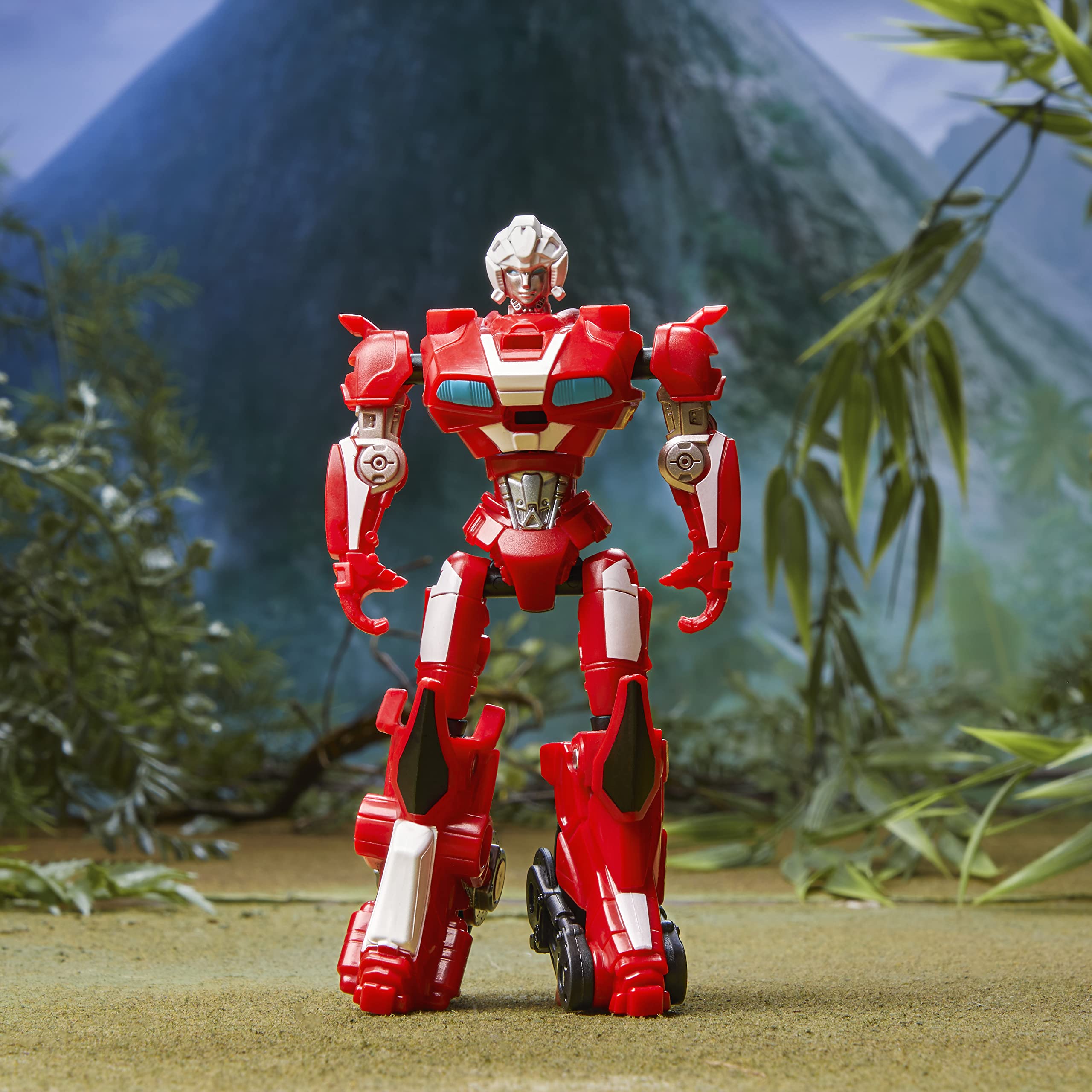 Transformers Beast Combiner 2-Pack display-ready figures