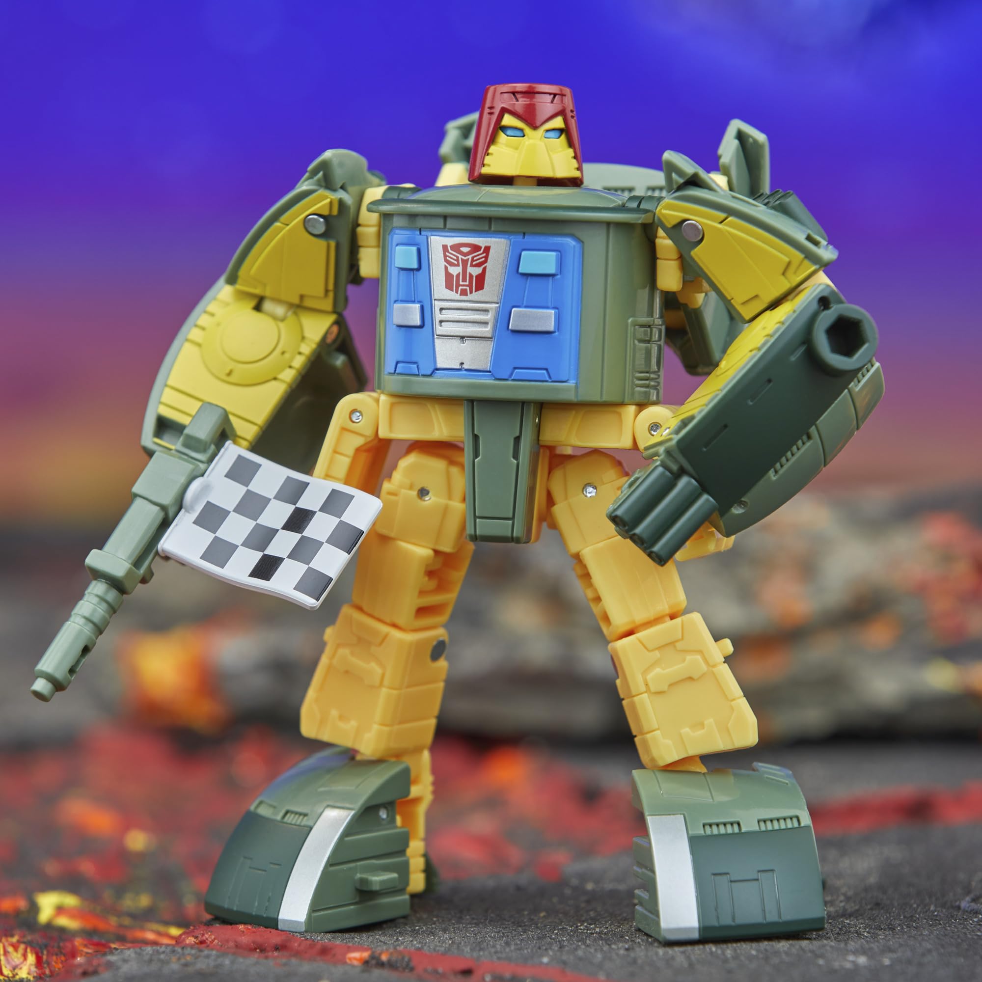 Cosmos arms offer varied reach for dynamic play and posing.