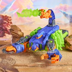 Transformers CYBERWORLD Scorponok buzzsaw arm ready to detach into a hover cycle.