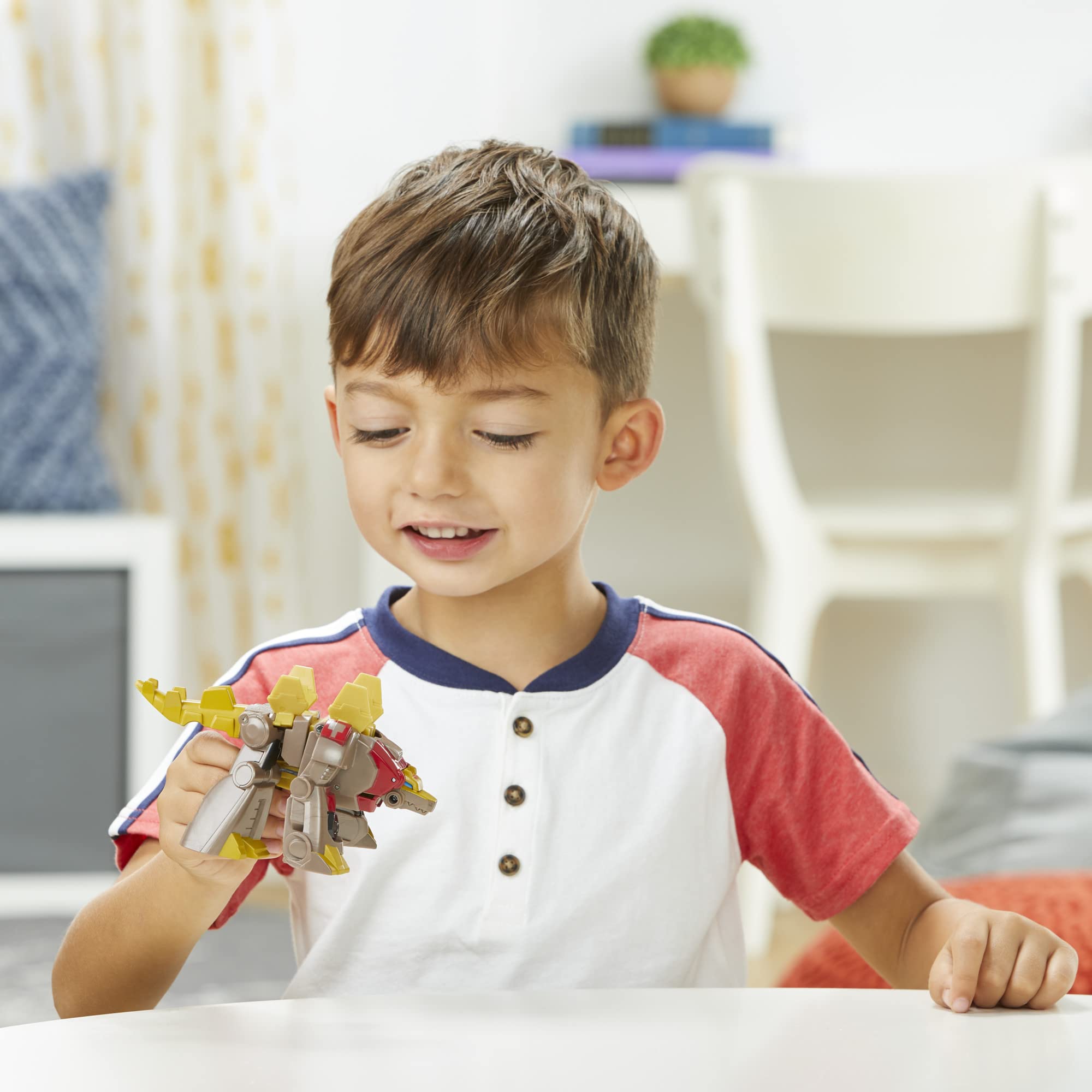 Transformers Dinobot Adventures 3-pack display encourages collection and team play.
