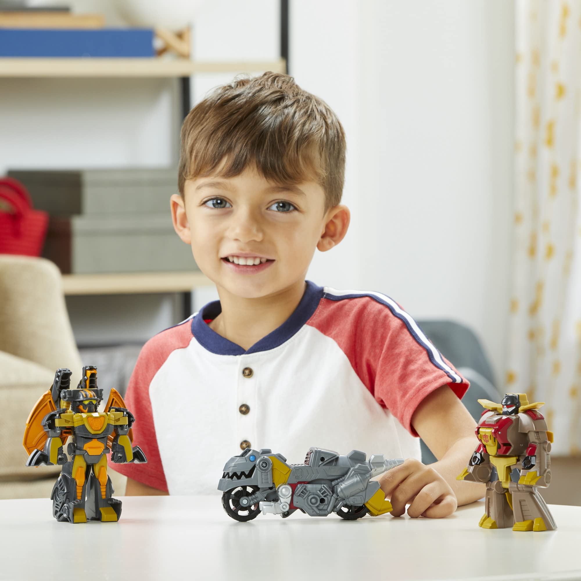 Transformers Dinobot Adventures Snarl figure stegosaurus mode invites dynamic battles.