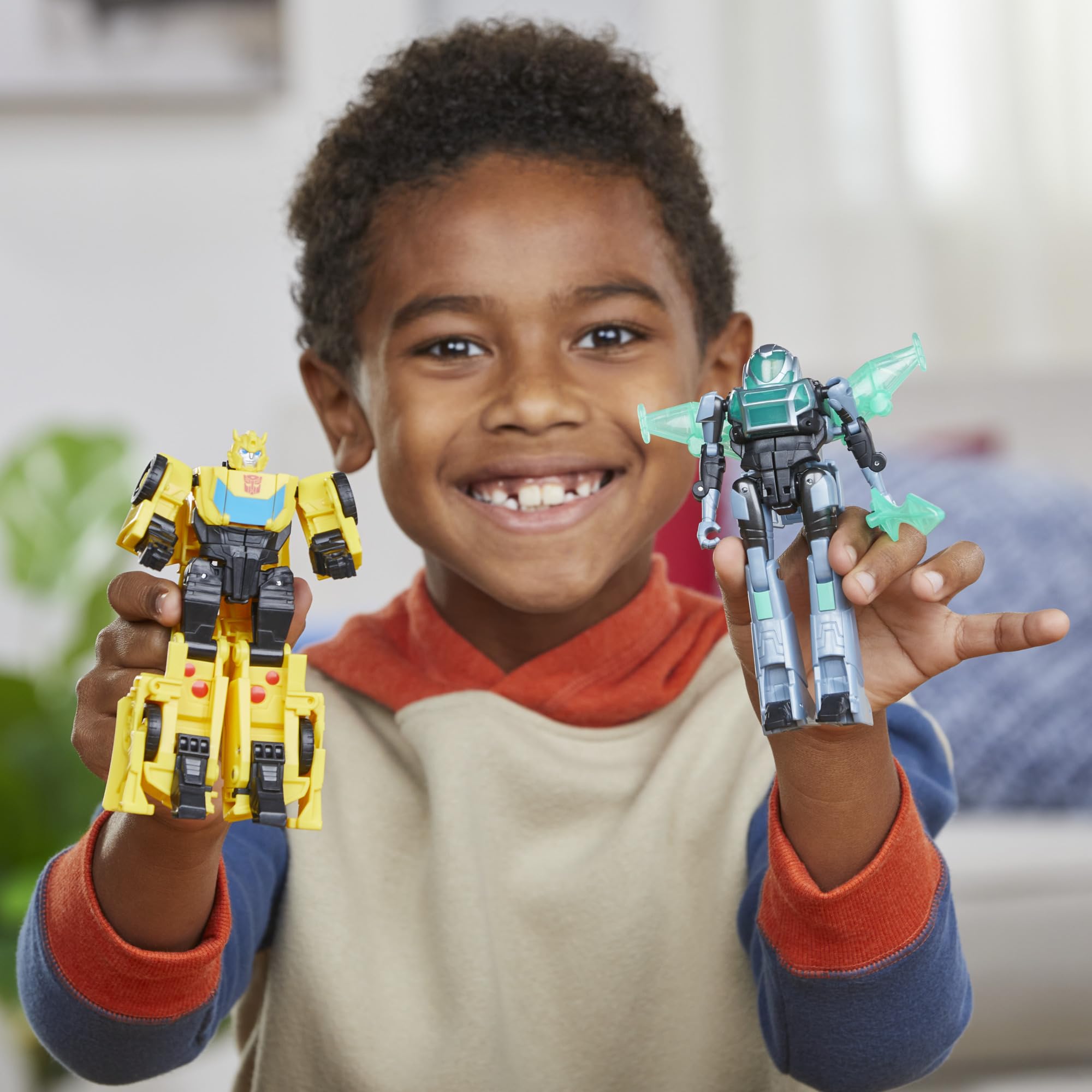 Transformers EarthSpark Mo Malto cyber-suit for heroic storytelling