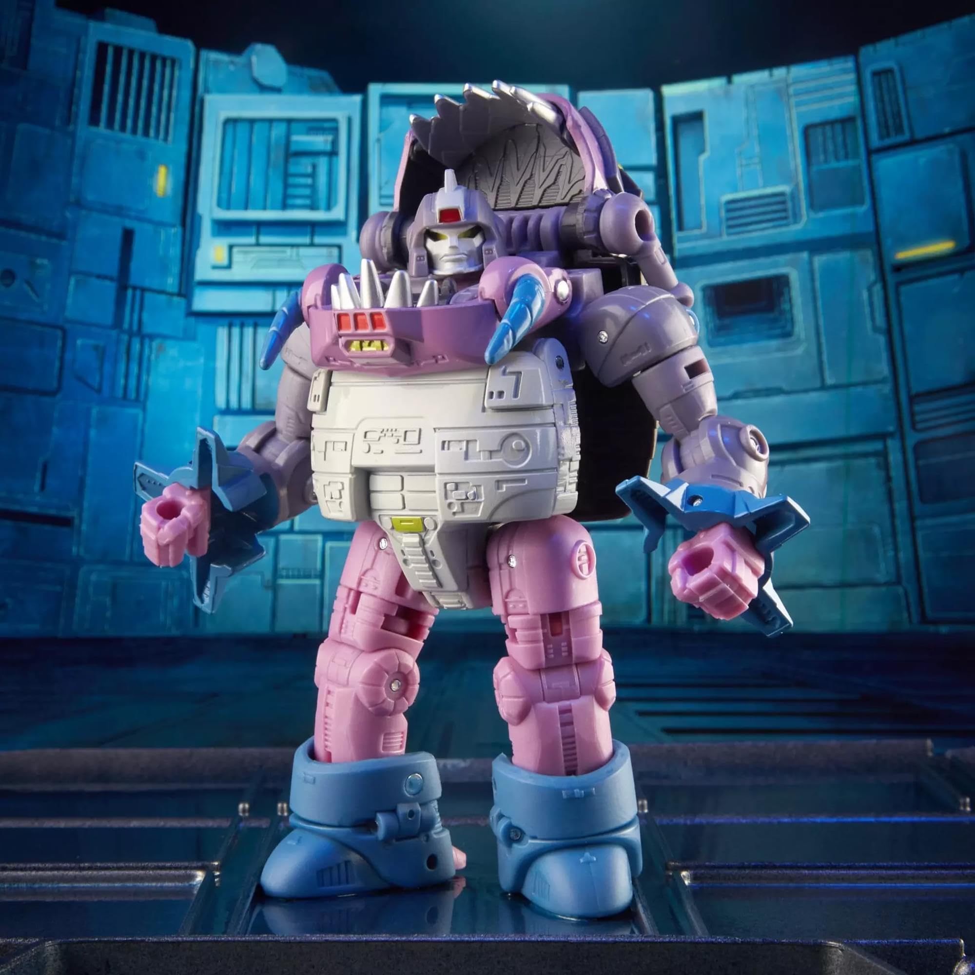 4.5-inch Gnaw figure with movie-inspired deco for authentic look