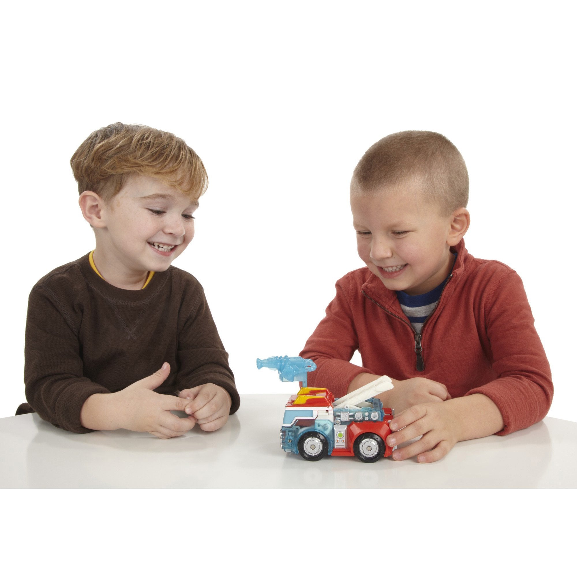 Transformers Heatwave Fire-Bot rescue-themed play encourages teamwork.