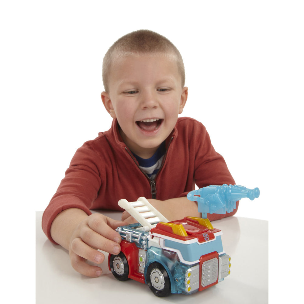Transformers Heatwave Fire-Bot Amazon Exclusive packaging makes gifting easy.