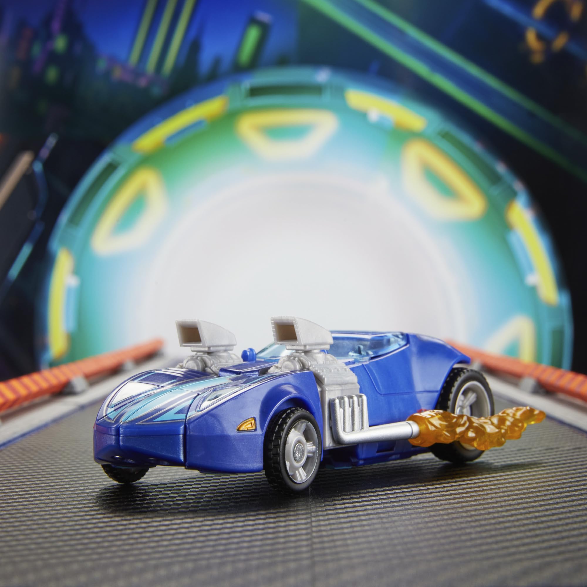 Close-up of engine detail in Twin Mill car mode